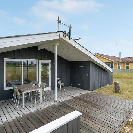 Holiday home Svea - 400m From The Sea In Nw Jutland By Interhome *